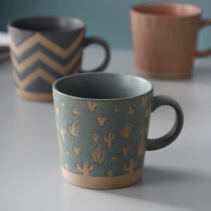 Dasouq Stoneware Coffee Mug with Spoon, 350ml, Wavy Cactus Design